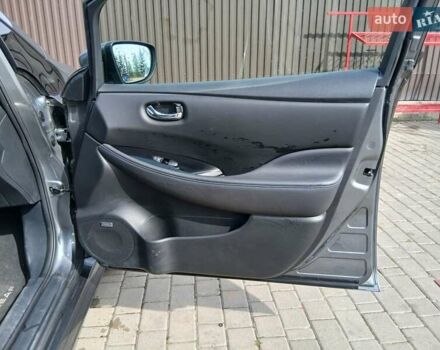 Серый Ниссан Лиф, объемом двигателя 0 л и пробегом 75 тыс. км за 14500 $, фото 11 на Automoto.ua