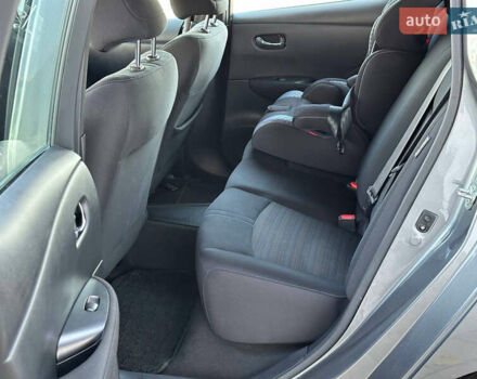 Серый Ниссан Лиф, объемом двигателя 0 л и пробегом 65 тыс. км за 12300 $, фото 20 на Automoto.ua