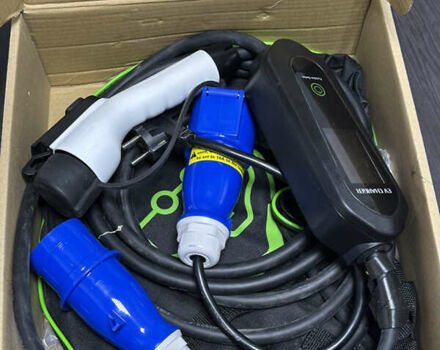 Серый Ниссан Лиф, объемом двигателя 0 л и пробегом 180 тыс. км за 11900 $, фото 11 на Automoto.ua