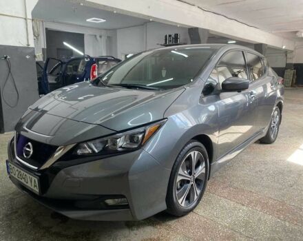 Серый Ниссан Лиф, объемом двигателя 0 л и пробегом 52 тыс. км за 13400 $, фото 1 на Automoto.ua