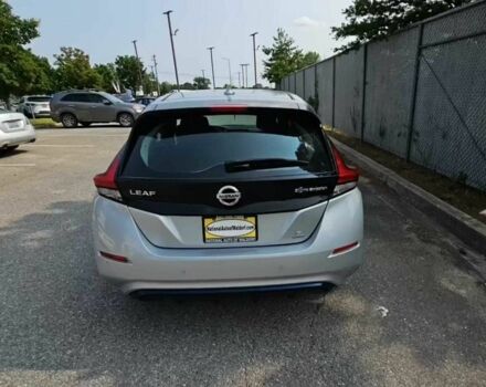 Сірий Ніссан Ліф, об'ємом двигуна 0 л та пробігом 86 тис. км за 7000 $, фото 3 на Automoto.ua