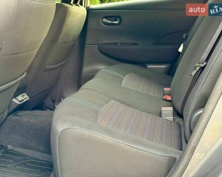 Серый Ниссан Лиф, объемом двигателя 0 л и пробегом 47 тыс. км за 15200 $, фото 21 на Automoto.ua