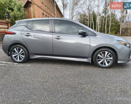 Серый Ниссан Лиф, объемом двигателя 0 л и пробегом 30 тыс. км за 12700 $, фото 7 на Automoto.ua