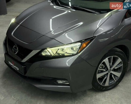 Сірий Ніссан Ліф, об'ємом двигуна 0 л та пробігом 56 тис. км за 13500 $, фото 7 на Automoto.ua