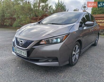 Серый Ниссан Лиф, объемом двигателя 0 л и пробегом 30 тыс. км за 12700 $, фото 19 на Automoto.ua