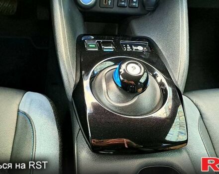 Сірий Ніссан Ліф, об'ємом двигуна 0.16 л та пробігом 102 тис. км за 15700 $, фото 10 на Automoto.ua