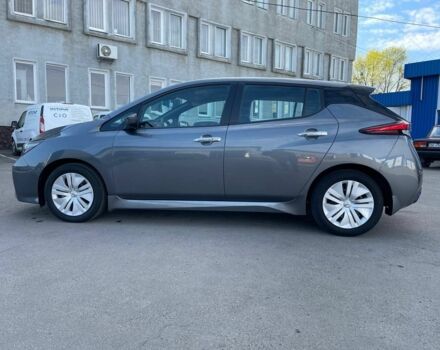 Серый Ниссан Лиф, объемом двигателя 0 л и пробегом 17 тыс. км за 16999 $, фото 7 на Automoto.ua