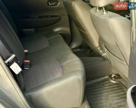 Серый Ниссан Лиф, объемом двигателя 0 л и пробегом 47 тыс. км за 15200 $, фото 23 на Automoto.ua