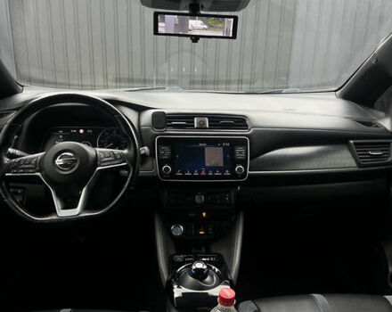 Серый Ниссан Лиф, объемом двигателя 0 л и пробегом 24 тыс. км за 14300 $, фото 1 на Automoto.ua