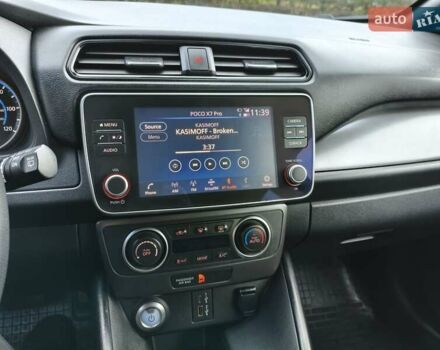 Серый Ниссан Лиф, объемом двигателя 0 л и пробегом 30 тыс. км за 12700 $, фото 38 на Automoto.ua