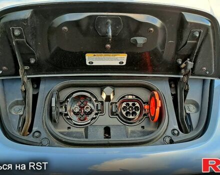 Сірий Ніссан Ліф, об'ємом двигуна 0.16 л та пробігом 102 тис. км за 15700 $, фото 4 на Automoto.ua