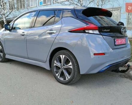 Сірий Ніссан Ліф, об'ємом двигуна 0 л та пробігом 102 тис. км за 15700 $, фото 6 на Automoto.ua