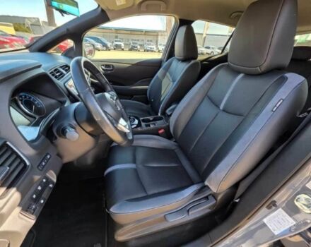 Серый Ниссан Лиф, объемом двигателя 0 л и пробегом 10 тыс. км за 6500 $, фото 10 на Automoto.ua