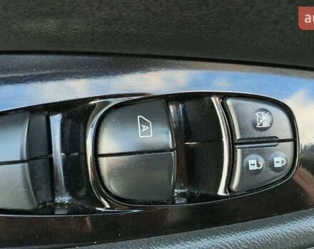 Сірий Ніссан Ліф, об'ємом двигуна 0 л та пробігом 102 тис. км за 15700 $, фото 15 на Automoto.ua