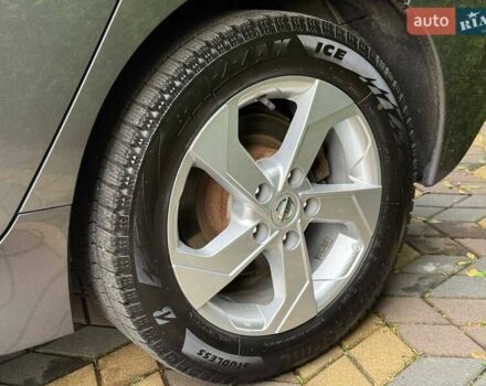 Серый Ниссан Лиф, объемом двигателя 0 л и пробегом 47 тыс. км за 15200 $, фото 7 на Automoto.ua