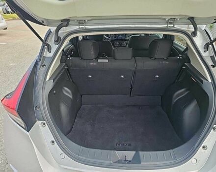 Сірий Ніссан Ліф, об'ємом двигуна 0 л та пробігом 86 тис. км за 7000 $, фото 5 на Automoto.ua