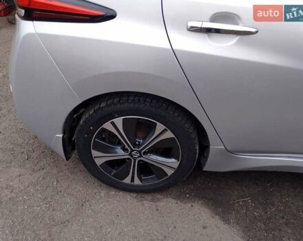 Сірий Ніссан Ліф, об'ємом двигуна 0 л та пробігом 38 тис. км за 15499 $, фото 8 на Automoto.ua