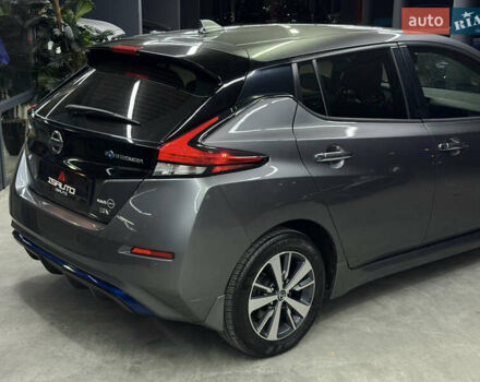 Сірий Ніссан Ліф, об'ємом двигуна 0 л та пробігом 56 тис. км за 13500 $, фото 13 на Automoto.ua