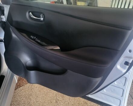 Серый Ниссан Лиф, объемом двигателя 0 л и пробегом 27 тыс. км за 15500 $, фото 16 на Automoto.ua