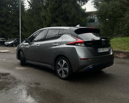 Серый Ниссан Лиф, объемом двигателя 0 л и пробегом 24 тыс. км за 14300 $, фото 4 на Automoto.ua