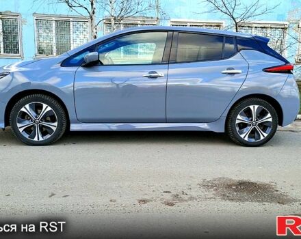 Сірий Ніссан Ліф, об'ємом двигуна 0.16 л та пробігом 102 тис. км за 15700 $, фото 2 на Automoto.ua