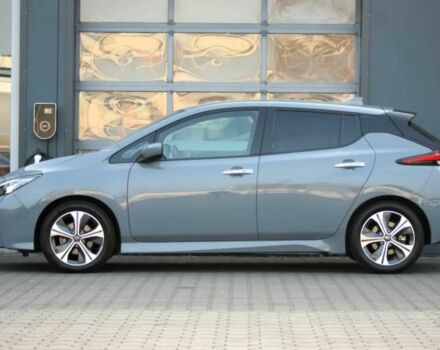 Серый Ниссан Лиф, объемом двигателя 0 л и пробегом 10 тыс. км за 6500 $, фото 3 на Automoto.ua