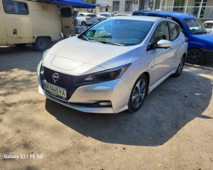 Серый Ниссан Лиф, объемом двигателя 0 л и пробегом 27 тыс. км за 15500 $, фото 2 на Automoto.ua