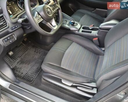 Серый Ниссан Лиф, объемом двигателя 0 л и пробегом 30 тыс. км за 12700 $, фото 22 на Automoto.ua