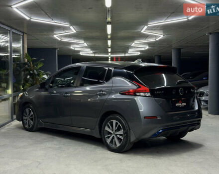 Сірий Ніссан Ліф, об'ємом двигуна 0 л та пробігом 56 тис. км за 13500 $, фото 10 на Automoto.ua