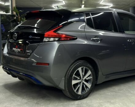 Серый Ниссан Лиф, объемом двигателя 0 л и пробегом 56 тыс. км за 13500 $, фото 11 на Automoto.ua