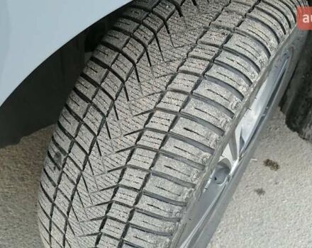 Сірий Ніссан Ліф, об'ємом двигуна 0 л та пробігом 102 тис. км за 15700 $, фото 12 на Automoto.ua