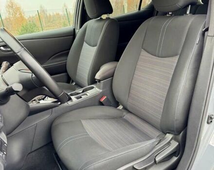 Серый Ниссан Лиф, объемом двигателя 0 л и пробегом 28 тыс. км за 19300 $, фото 28 на Automoto.ua