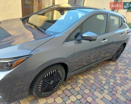 Серый Ниссан Лиф, объемом двигателя 0 л и пробегом 39 тыс. км за 14950 $, фото 3 на Automoto.ua