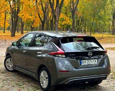 Серый Ниссан Лиф, объемом двигателя 0 л и пробегом 200 тыс. км за 16000 $, фото 1 на Automoto.ua