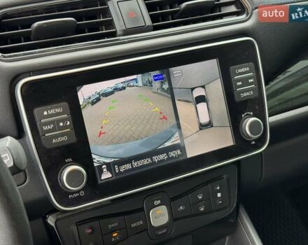 Серый Ниссан Лиф, объемом двигателя 0 л и пробегом 21 тыс. км за 18990 $, фото 22 на Automoto.ua