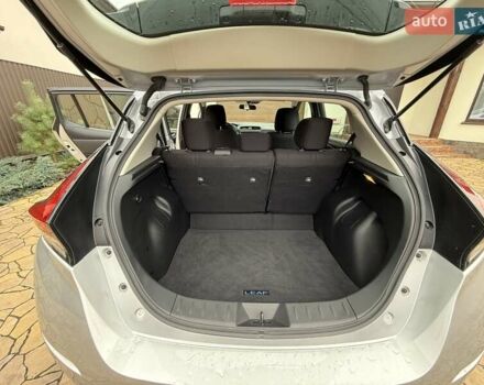 Сірий Ніссан Ліф, об'ємом двигуна 0 л та пробігом 16 тис. км за 13999 $, фото 10 на Automoto.ua