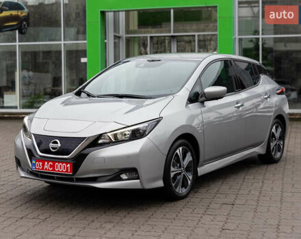 Серый Ниссан Лиф, объемом двигателя 0 л и пробегом 26 тыс. км за 15850 $, фото 1 на Automoto.ua