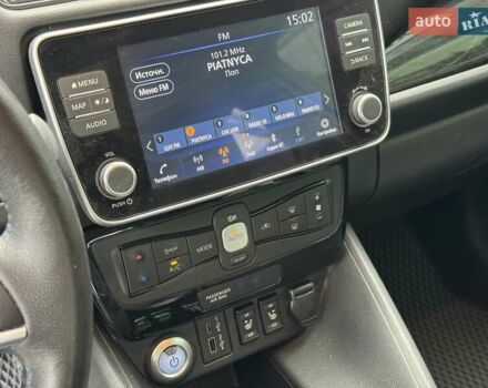 Серый Ниссан Лиф, объемом двигателя 0 л и пробегом 21 тыс. км за 18990 $, фото 20 на Automoto.ua