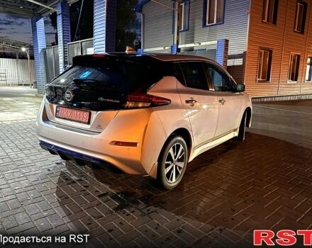 Сірий Ніссан Ліф, об'ємом двигуна 0.11 л та пробігом 66 тис. км за 16999 $, фото 5 на Automoto.ua