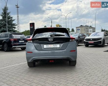 Серый Ниссан Лиф, объемом двигателя 0 л и пробегом 21 тыс. км за 18990 $, фото 5 на Automoto.ua