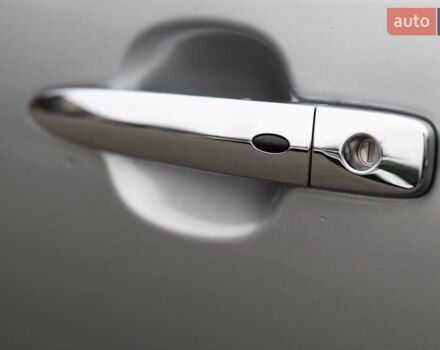 Серый Ниссан Лиф, объемом двигателя 0 л и пробегом 26 тыс. км за 15850 $, фото 56 на Automoto.ua