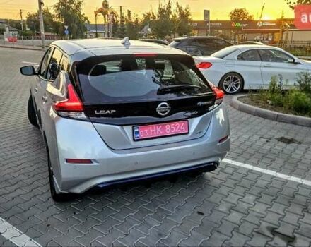 Серый Ниссан Лиф, объемом двигателя 0 л и пробегом 98 тыс. км за 14000 $, фото 15 на Automoto.ua