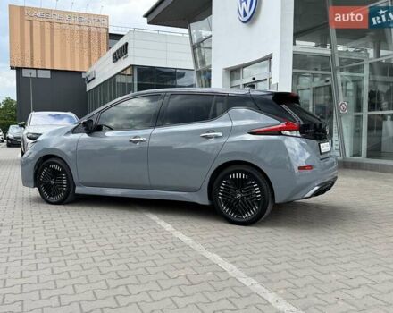 Серый Ниссан Лиф, объемом двигателя 0 л и пробегом 21 тыс. км за 18990 $, фото 4 на Automoto.ua