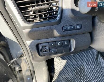 Серый Ниссан Лиф, объемом двигателя 0 л и пробегом 20 тыс. км за 18900 $, фото 9 на Automoto.ua