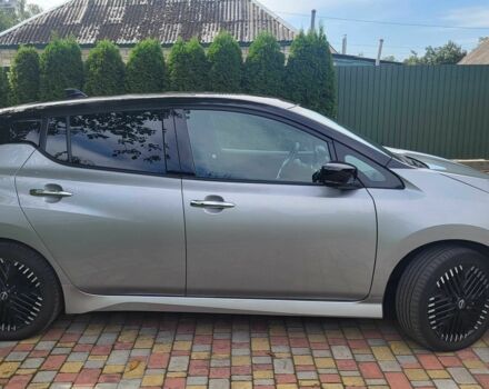 Сірий Ніссан Ліф, об'ємом двигуна 0 л та пробігом 25 тис. км за 21000 $, фото 2 на Automoto.ua