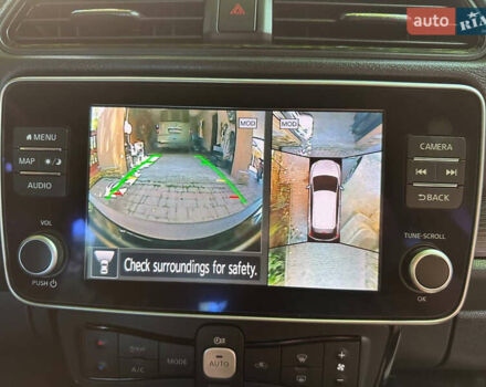 Серый Ниссан Лиф, объемом двигателя 0 л и пробегом 18 тыс. км за 17900 $, фото 26 на Automoto.ua