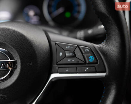 Серый Ниссан Лиф, объемом двигателя 0 л и пробегом 26 тыс. км за 15850 $, фото 24 на Automoto.ua