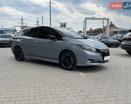 Серый Ниссан Лиф, объемом двигателя 0 л и пробегом 21 тыс. км за 18990 $, фото 1 на Automoto.ua