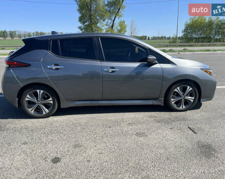 Сірий Ніссан Ліф, об'ємом двигуна 0 л та пробігом 47 тис. км за 15900 $, фото 4 на Automoto.ua