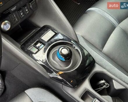 Серый Ниссан Лиф, объемом двигателя 0 л и пробегом 21 тыс. км за 18990 $, фото 18 на Automoto.ua